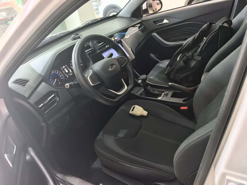 Chery 3x, 2024 15