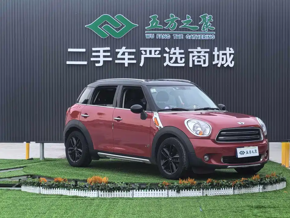 MINI COUNTRYMAN