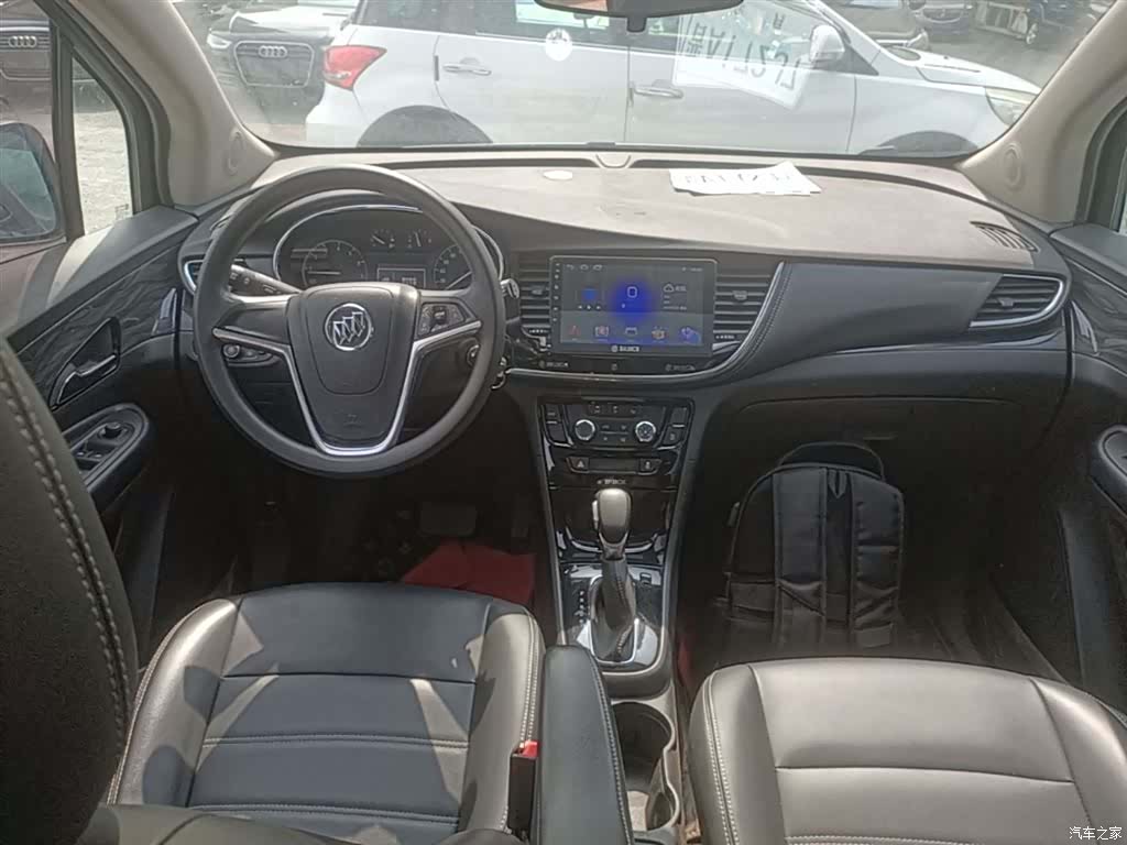 Buick Encore, 2018 10