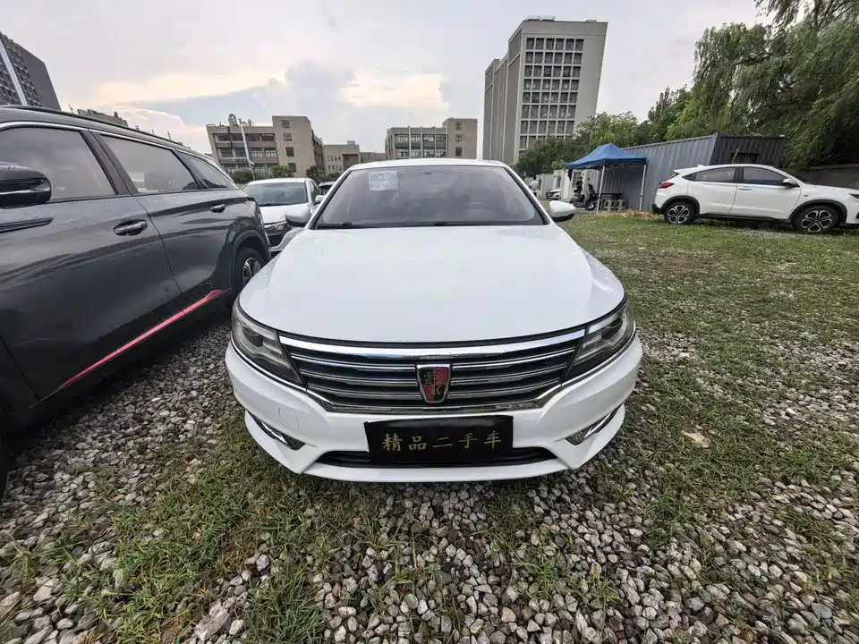 Roewe i6