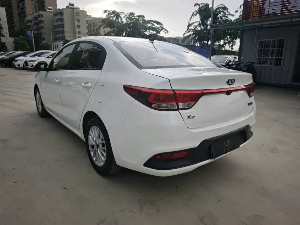 Kia K2