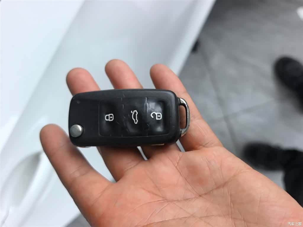 Skoda Rapid, 2017 9