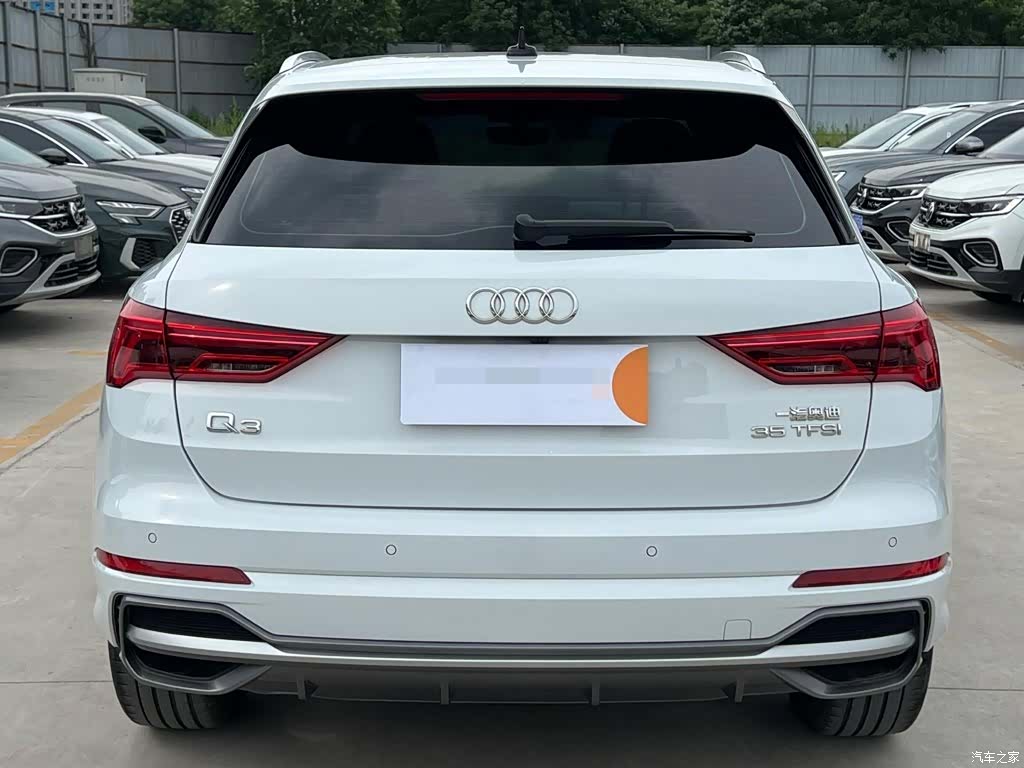 Audi Q3, 2023 6