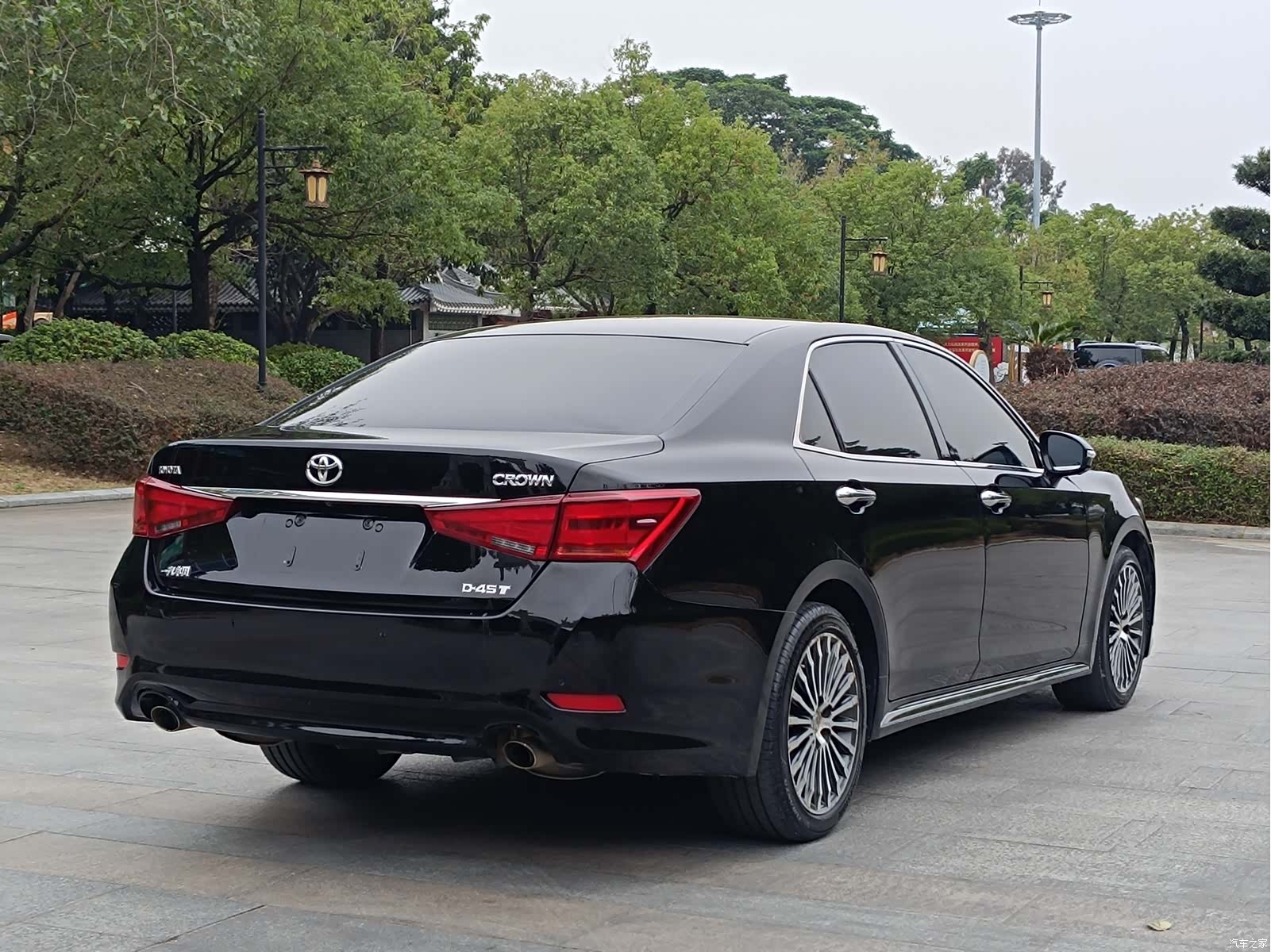 Toyota Crown, 2018 16