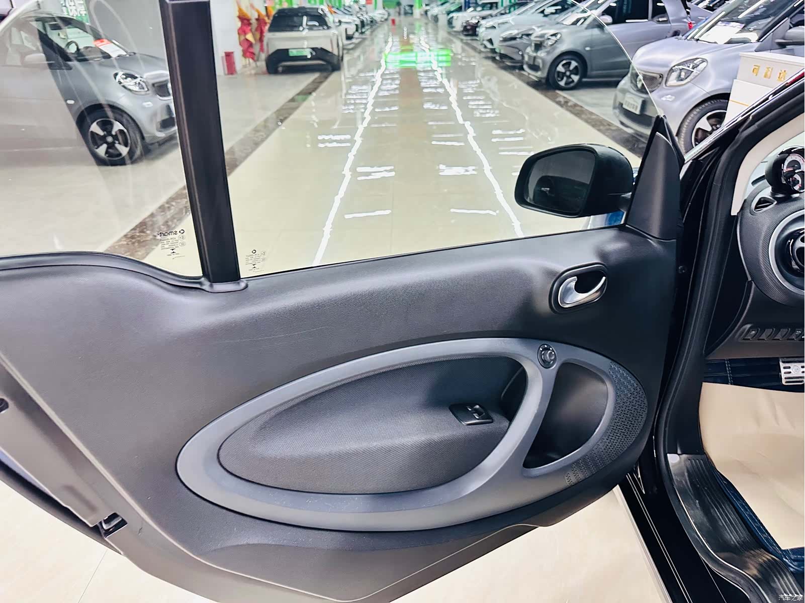 Smart Fortwo, 2018 17