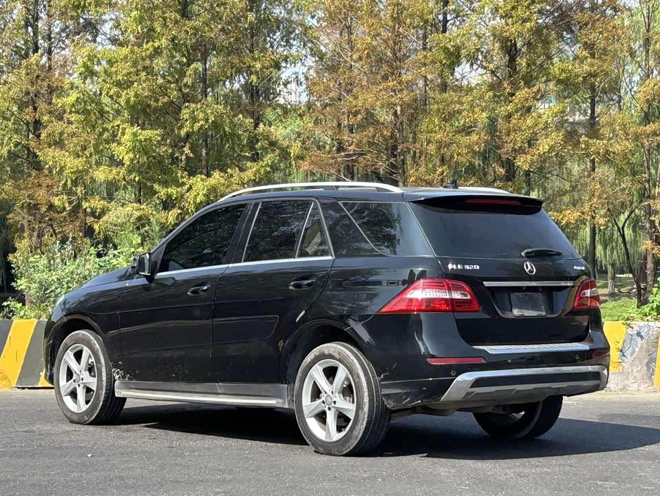 Mercedes-Benz M class