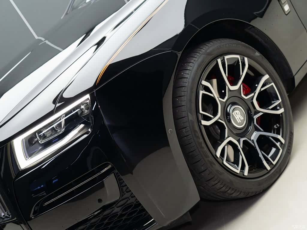 Rolls-Royce Ghost, 2022 3