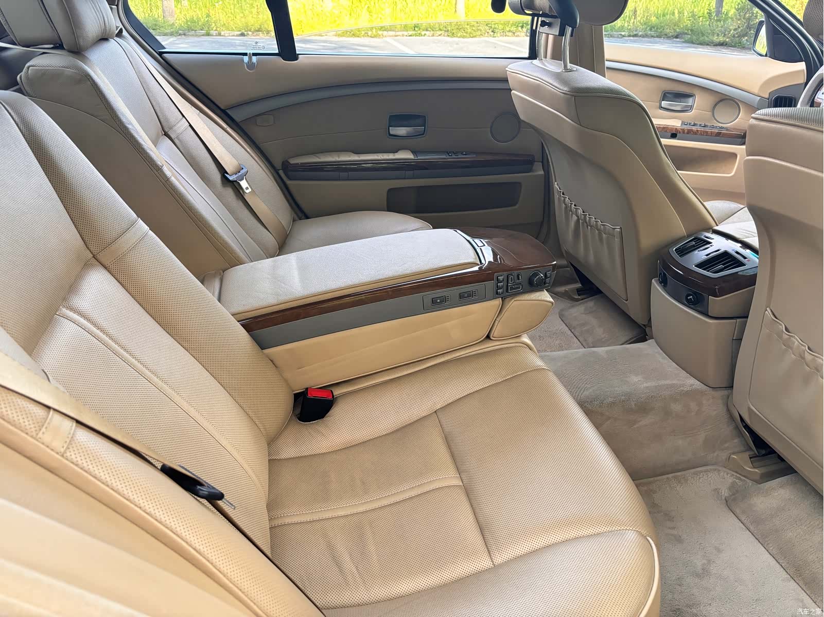 BMW 7 Series, 2002 12