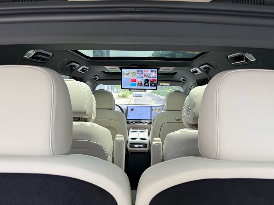 Li Auto Ideal L8