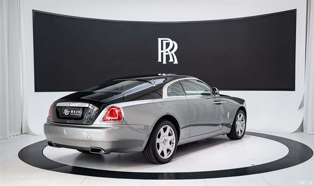 Rolls-Royce Wraith, 2018 4