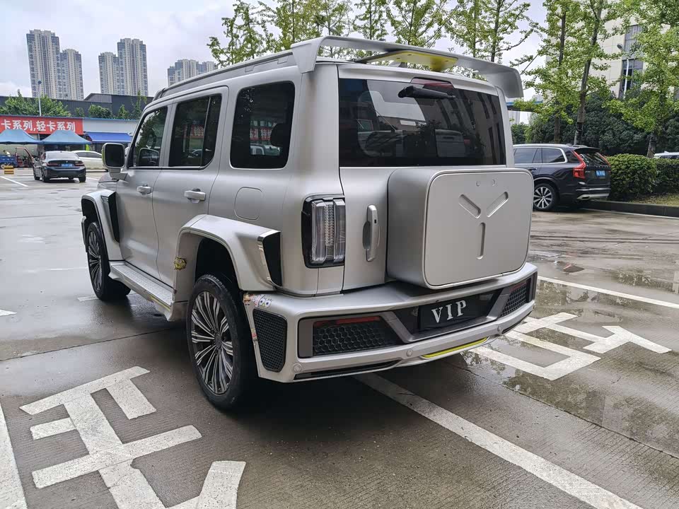 CrossBoundary Co-creation tank 300