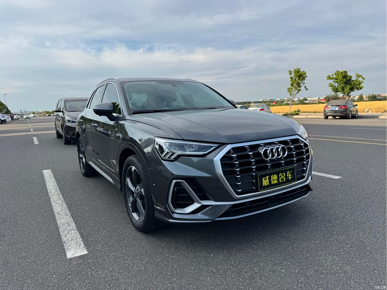 Audi Q3, 2022 2