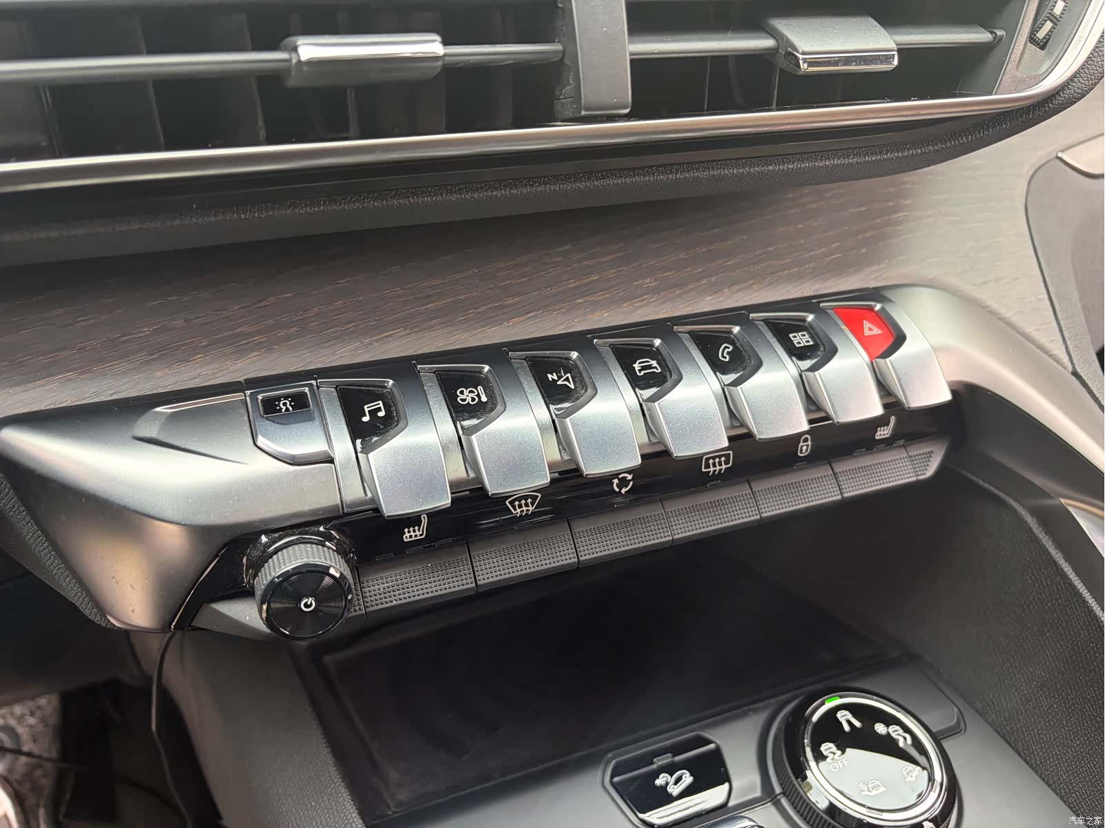 Peugeot 5008, 2017 14