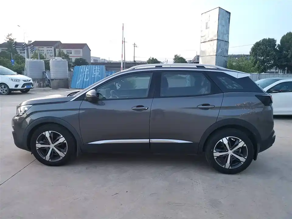 Peugeot 4008
