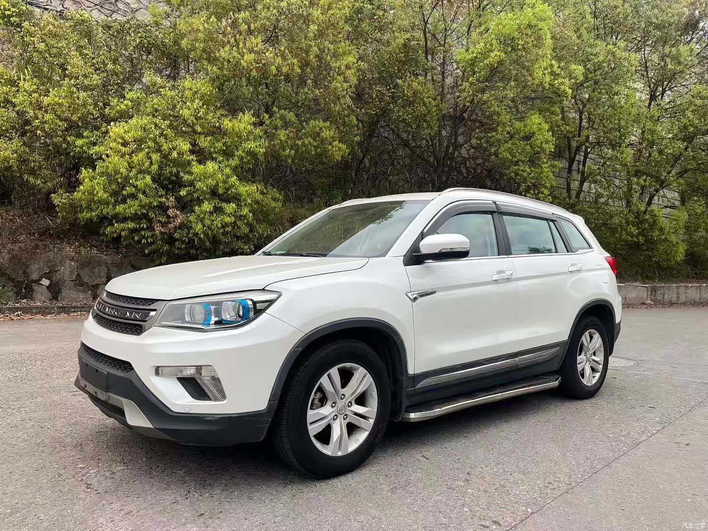 Changan CS75, 2016 1