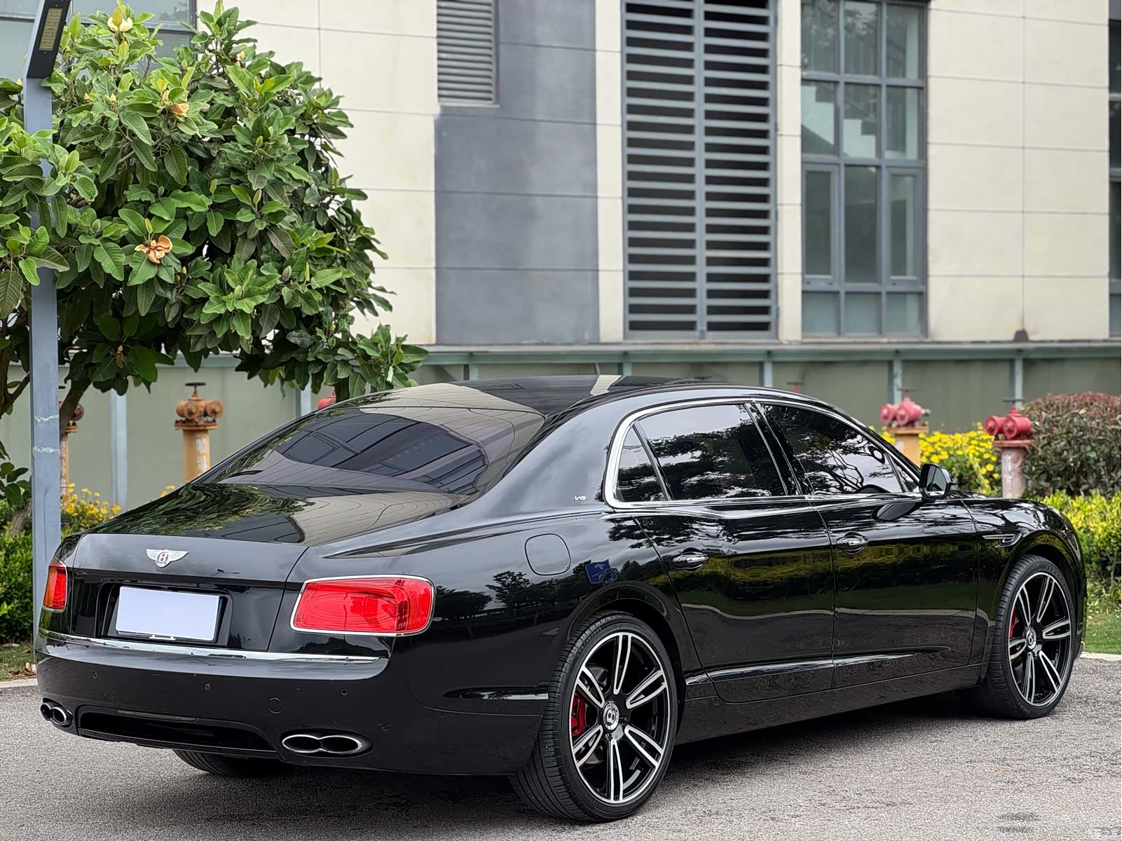 Bentley Flying Spur, 2020 все фото