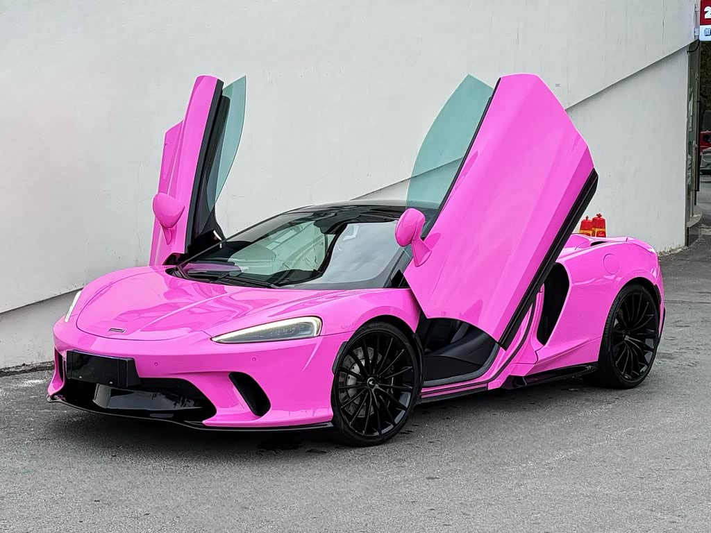 McLaren GT