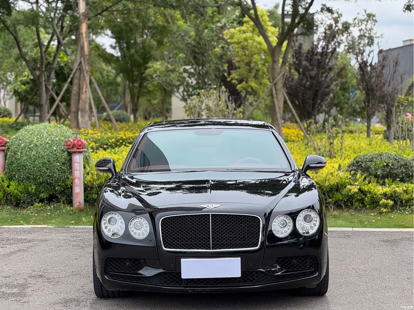 Bentley Flying Spur, 2020 2
