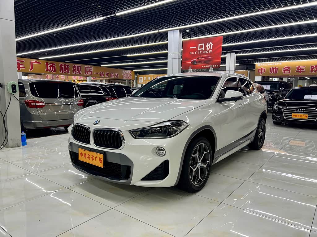BMW X2