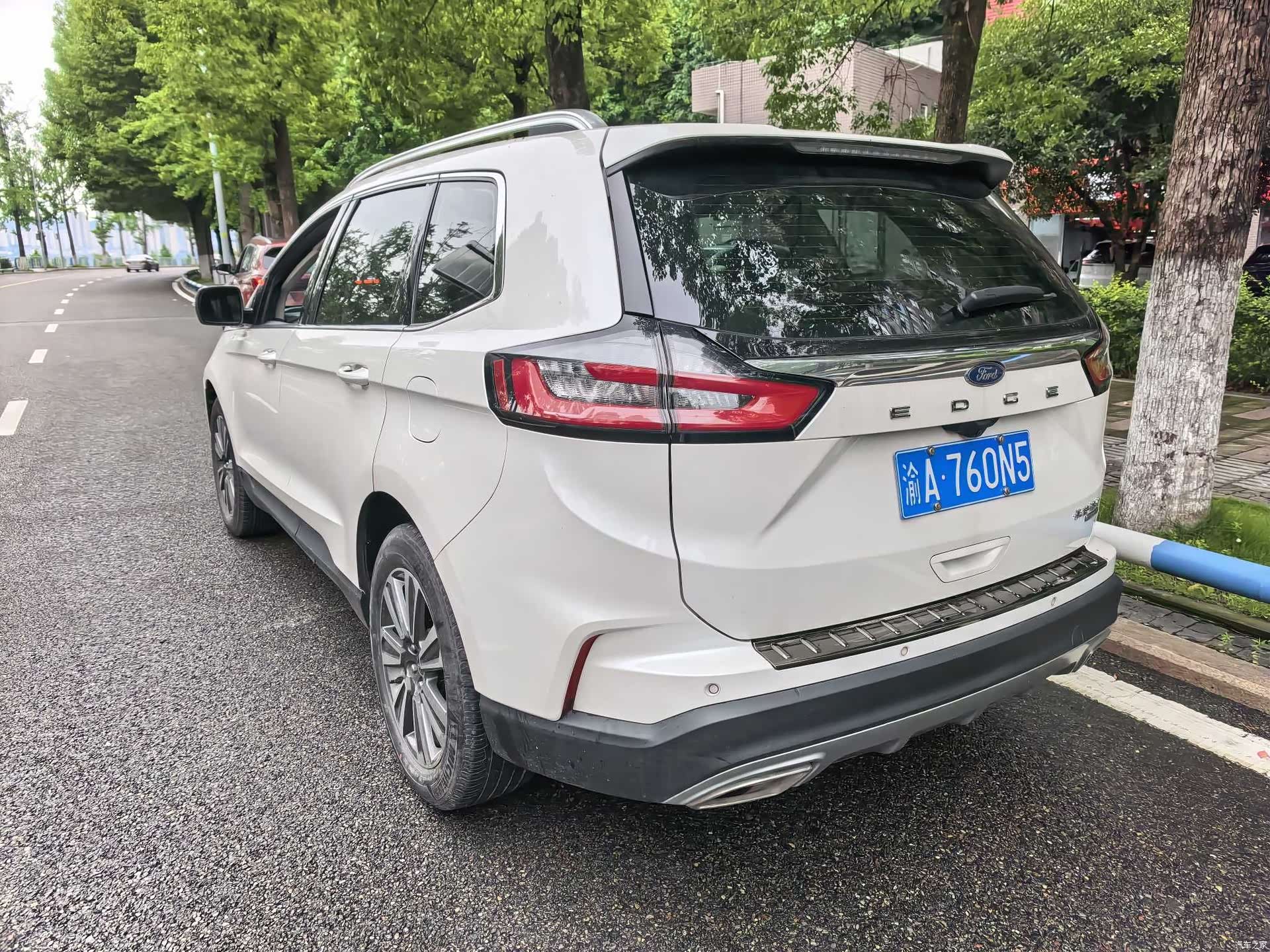 Ford Edge, 2022 7