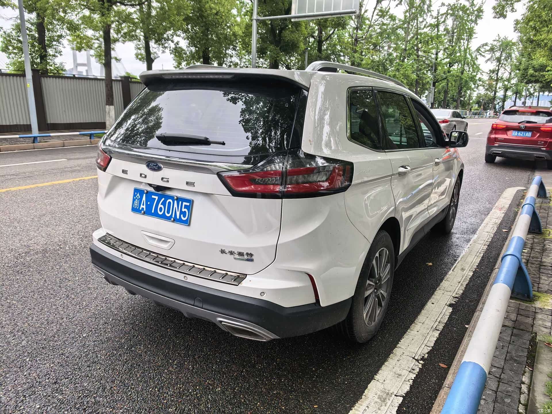 Ford Edge, 2022 9