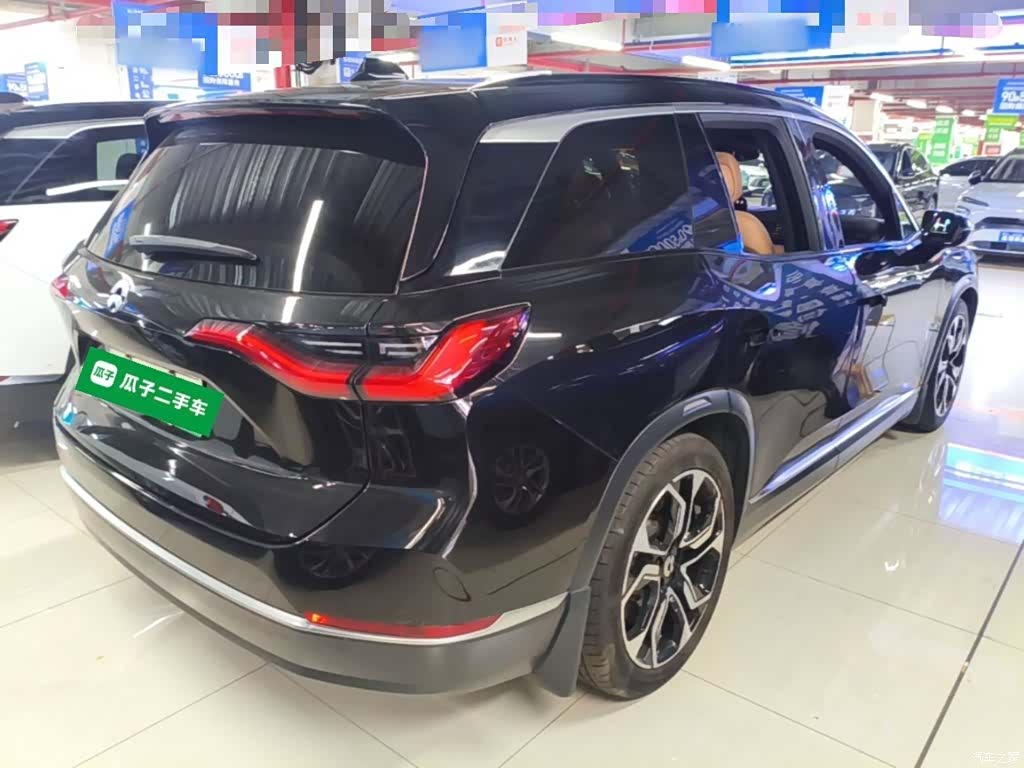 NIO ES8, 2022 7