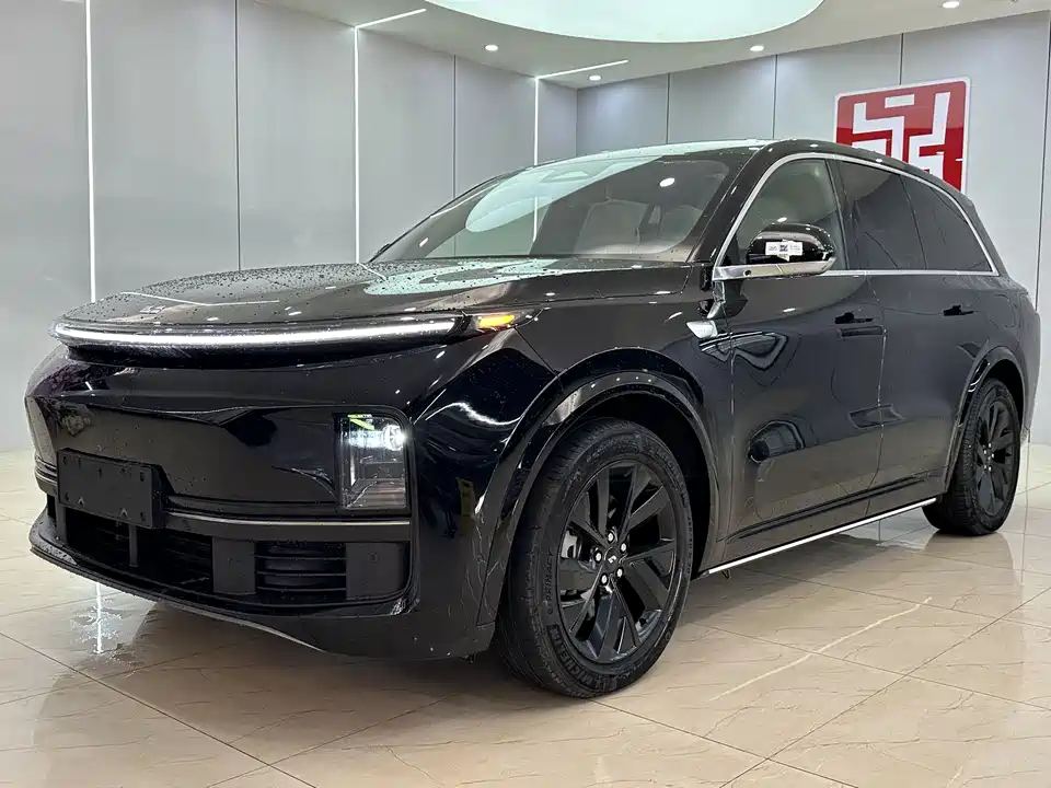Li Auto Ideal L8