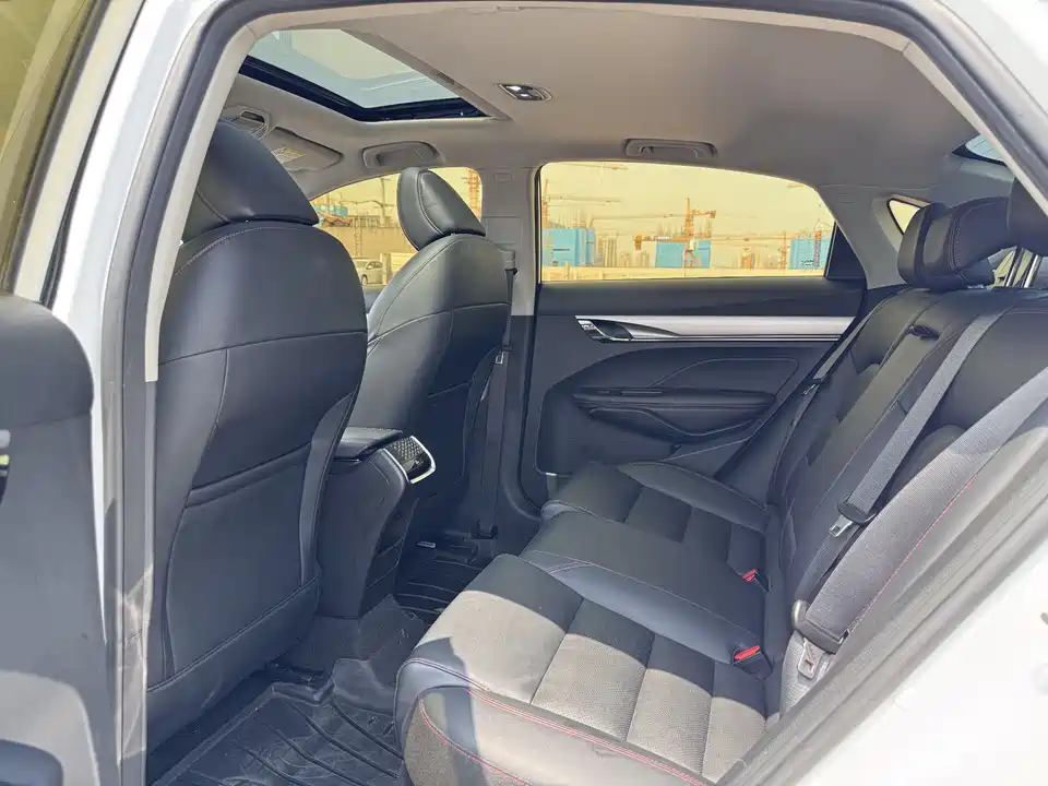 Geely Binrui