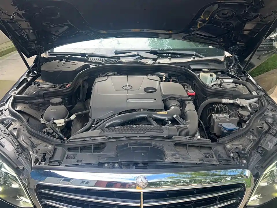 Mercedes-Benz E-class Mercedes-Benz E-class