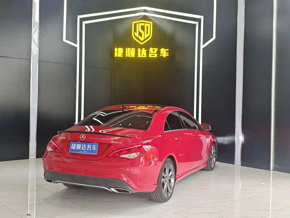 Mercedes-Benz CLA