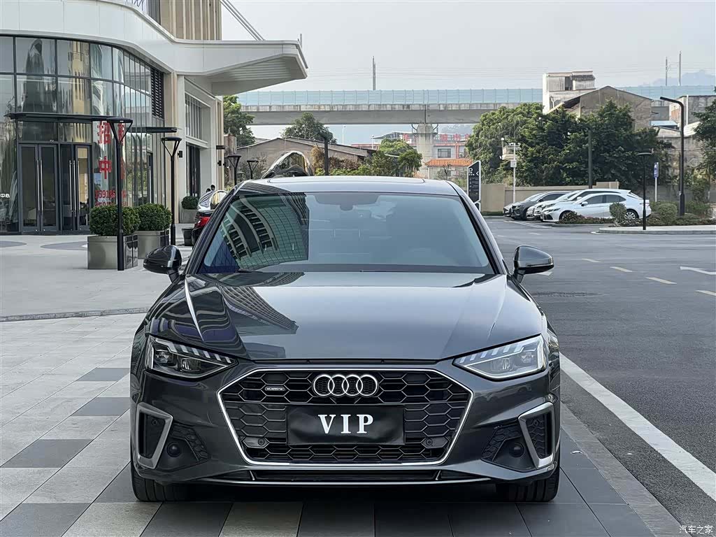 Audi A4L, 2022 2
