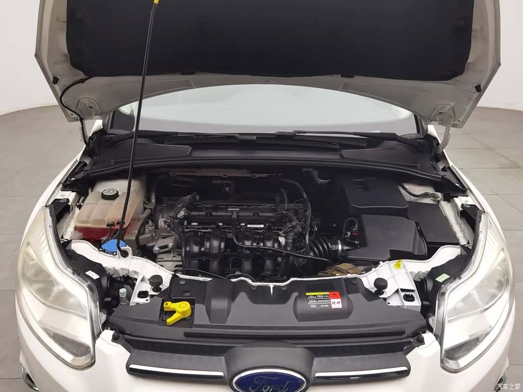 Ford Focus, 2014 6