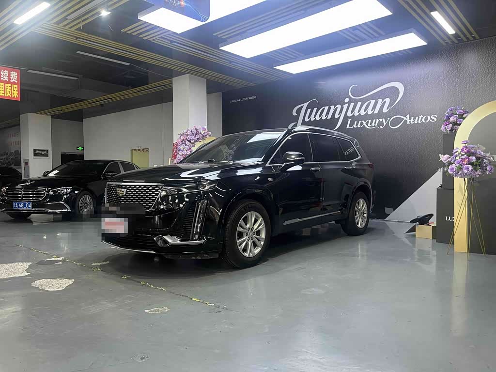 Cadillac XT6