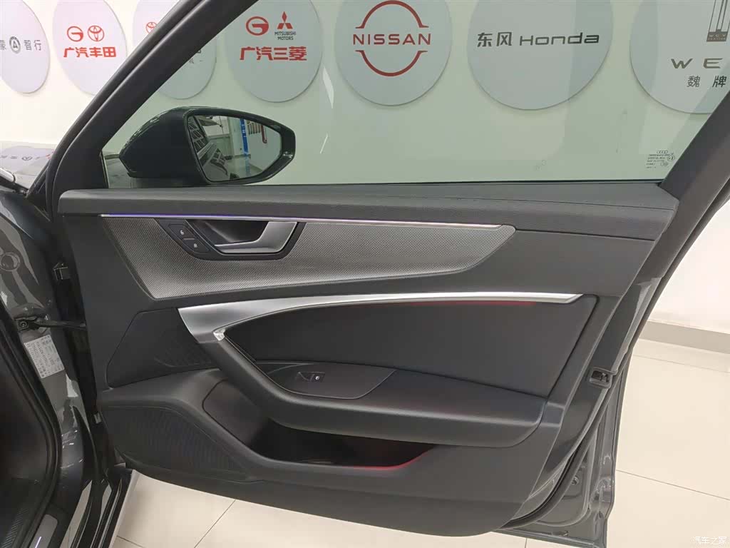 Audi A6L, 2022 24