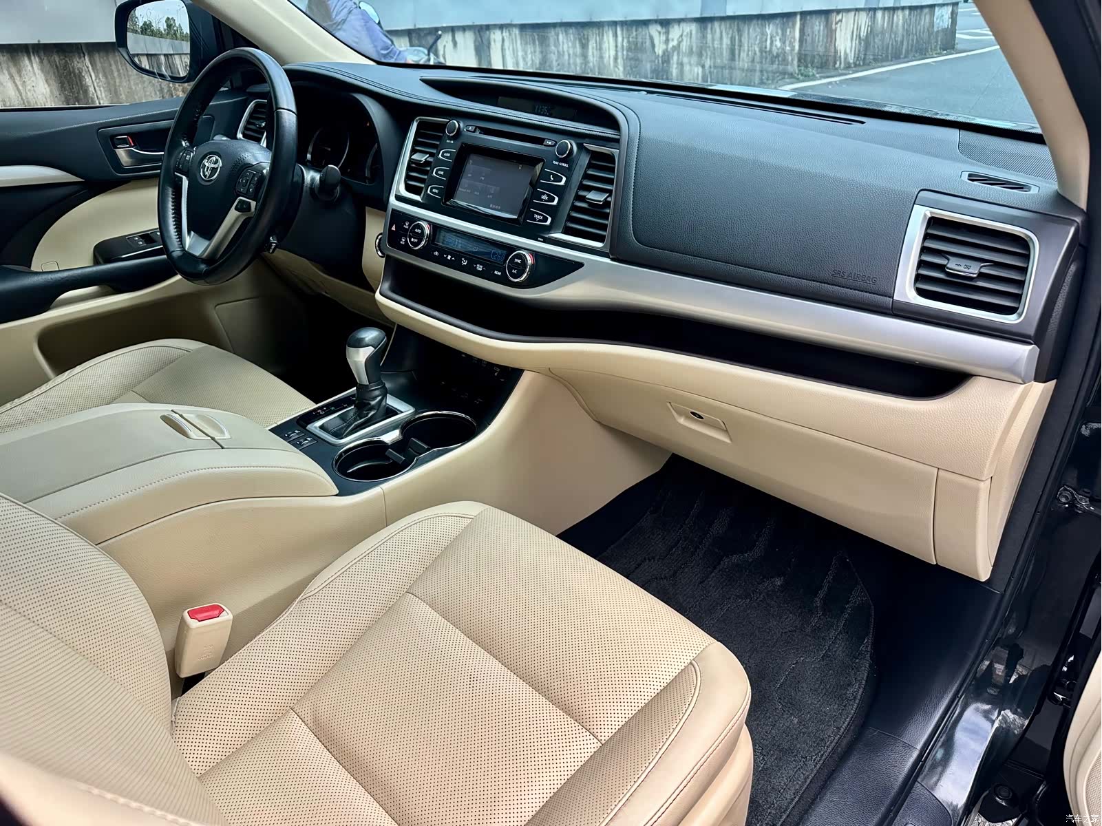 Toyota Highlander, 2019 18