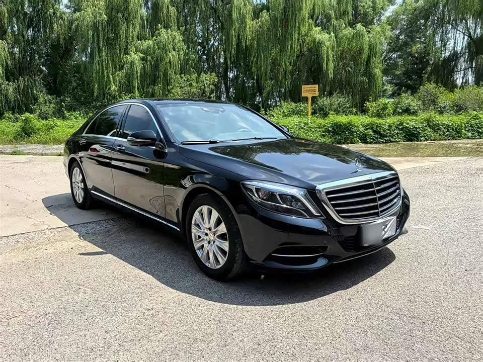 Mercedes-Benz S-class Mercedes-Benz S-class