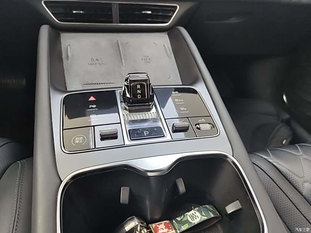 BYD HiAce, 2024 14