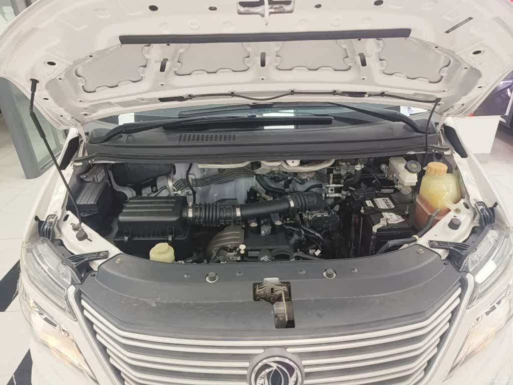 DongFeng M5L, 2019 16