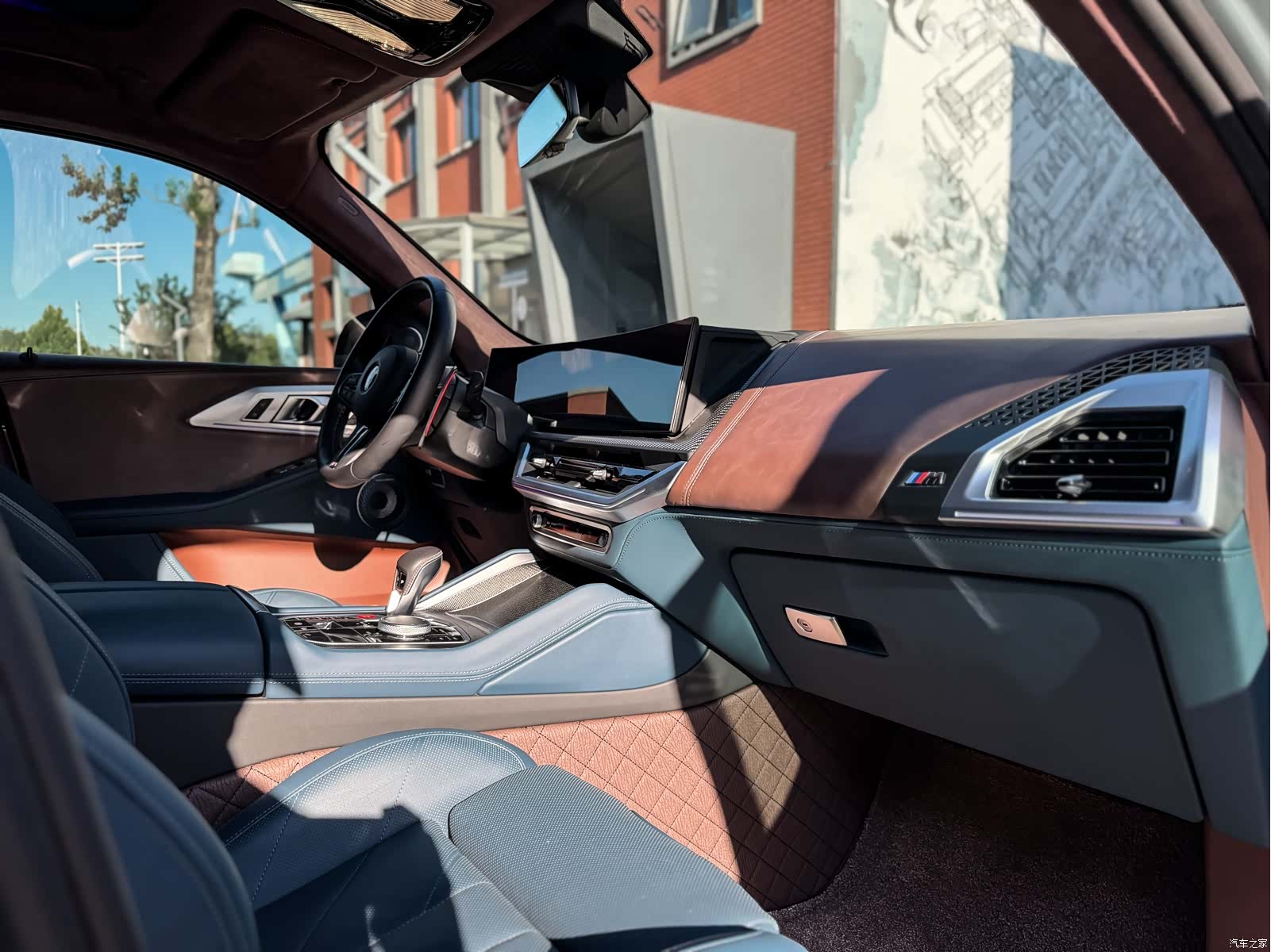 BMW XM, 2024 17