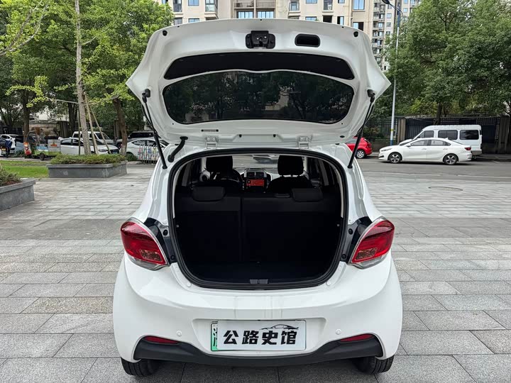 Changan E-Star 2021 guo min ban xin yue ban lin suan tie li (31.18kWh)