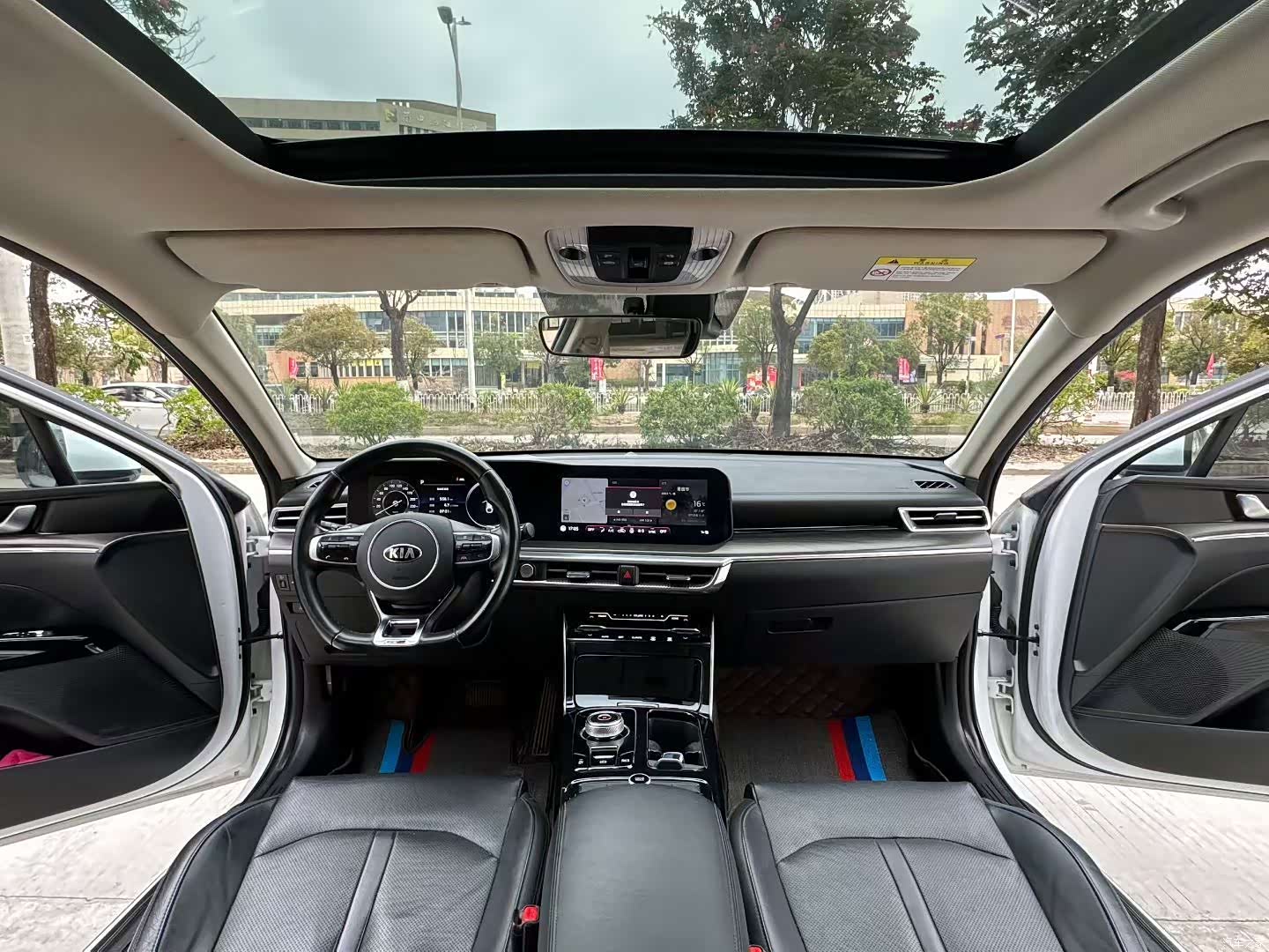 Kia K5, 2021 все фото