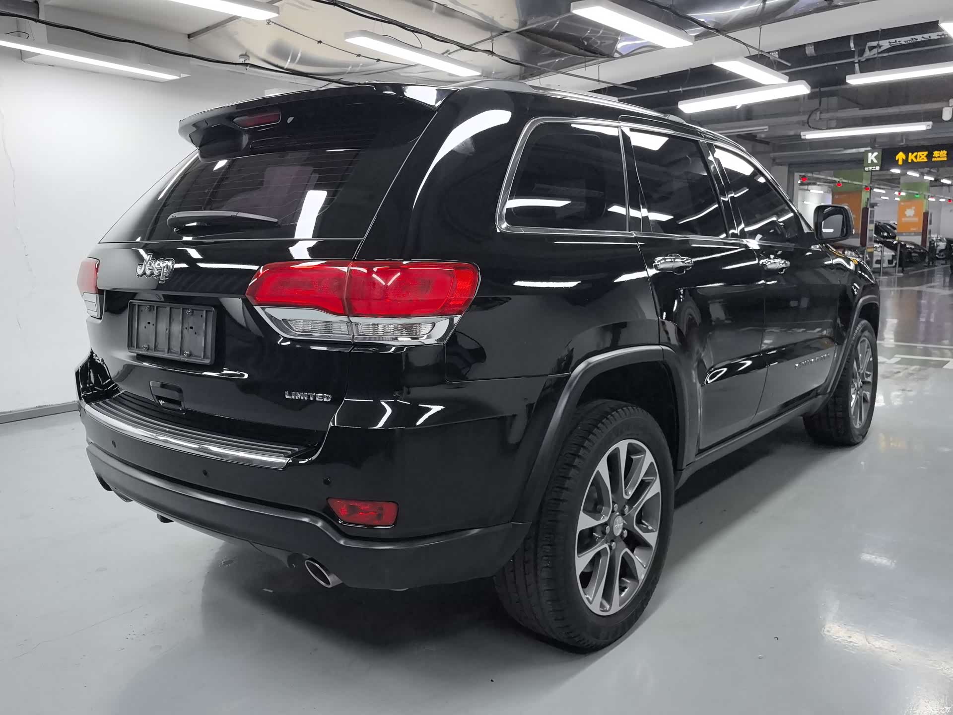 Jeep Grand Cherokee, 2019 15