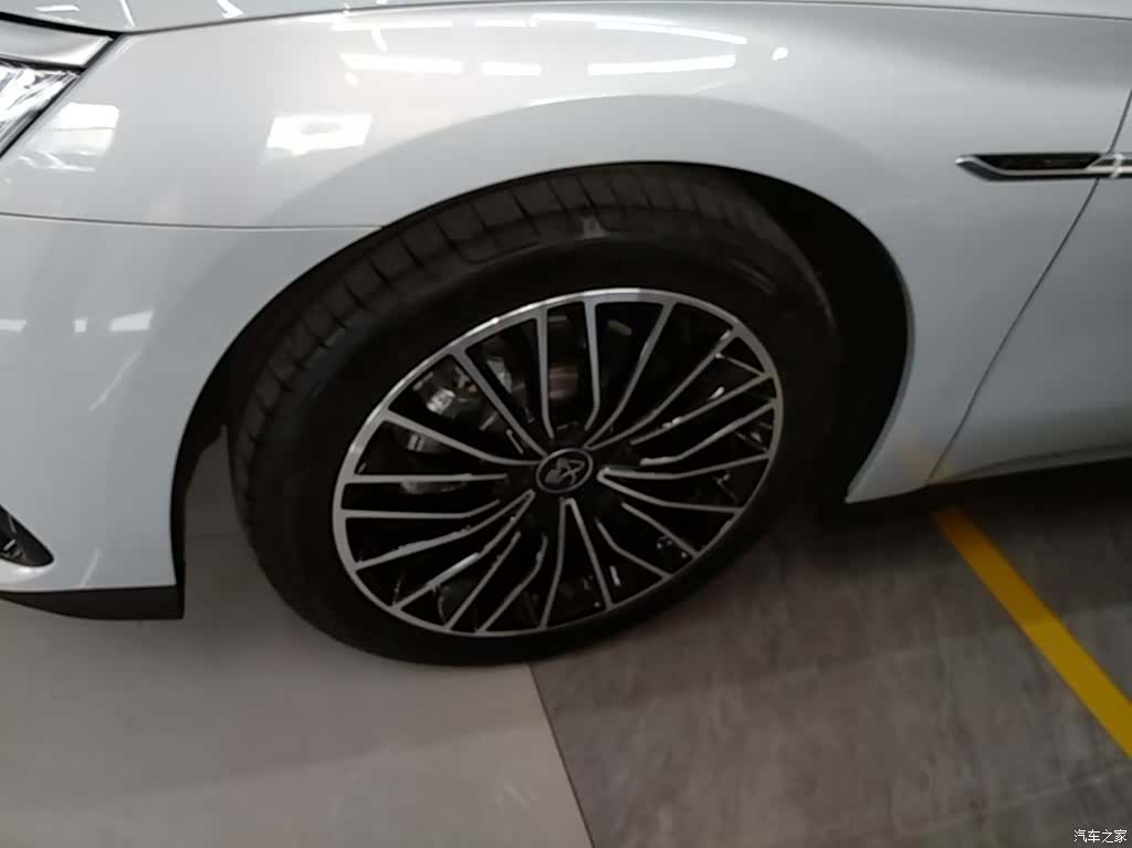 BYD Han, 2025 23