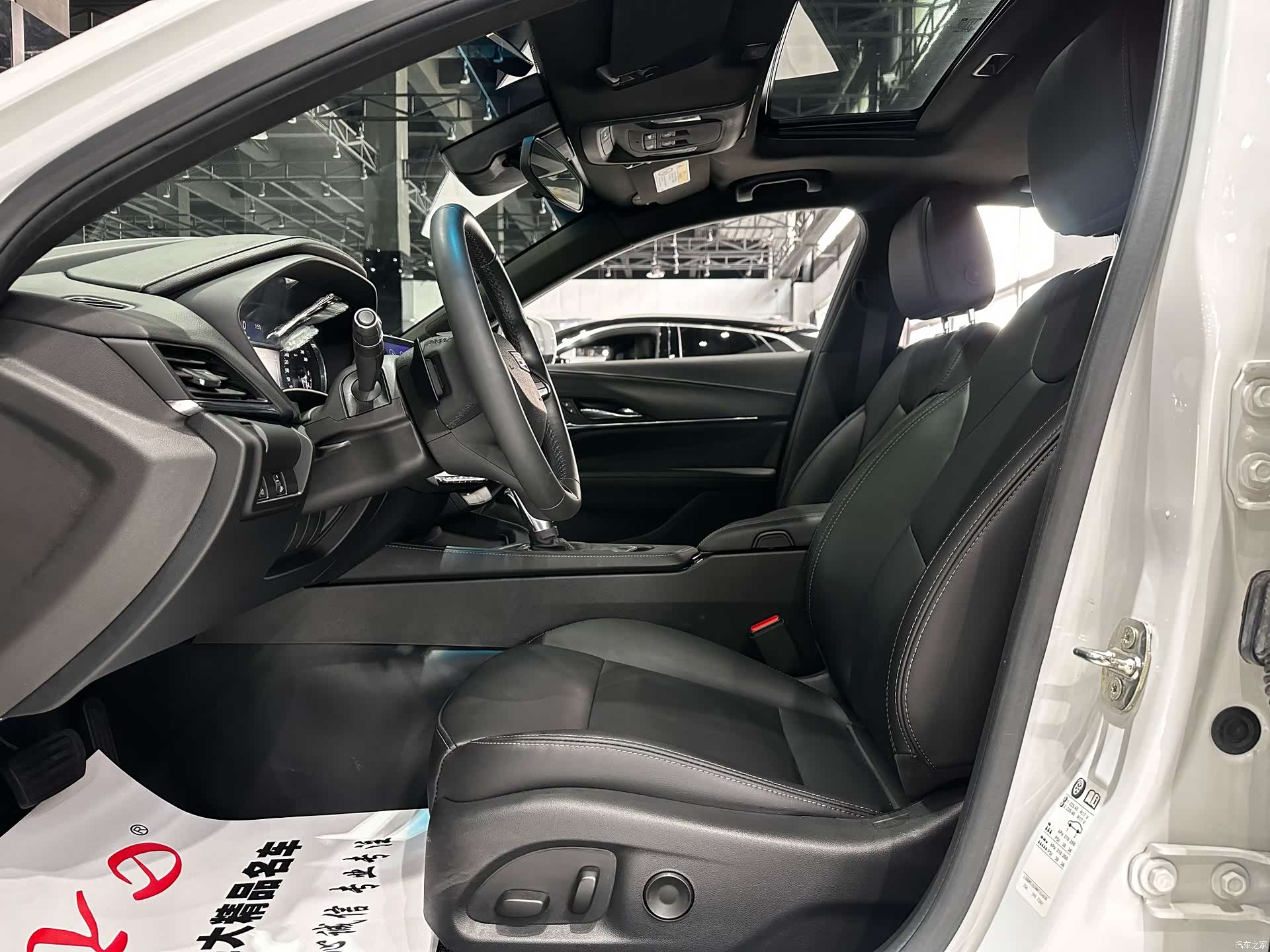 Cadillac CT4, 2023 4