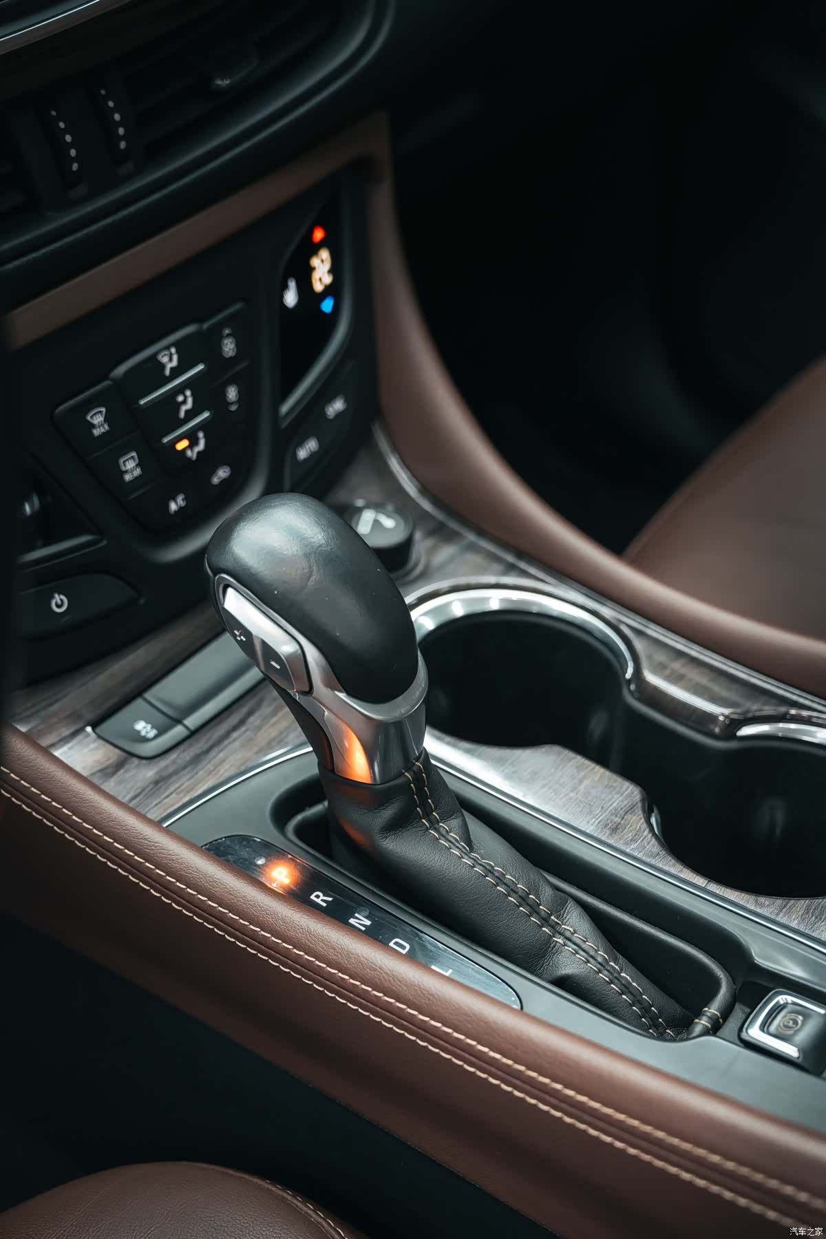 Buick Envision Plus, 2017 15
