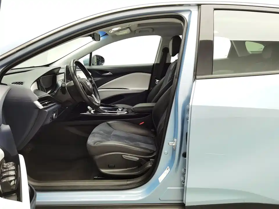 Buick Slightly blue 6