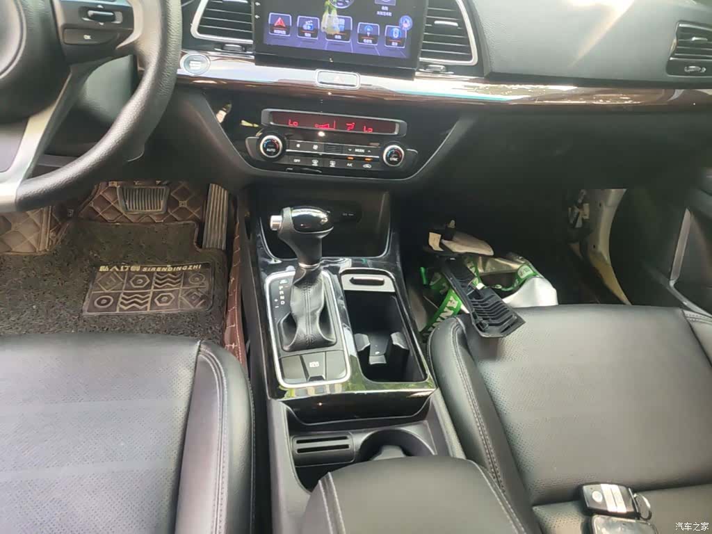 Kia K4, 2016 10