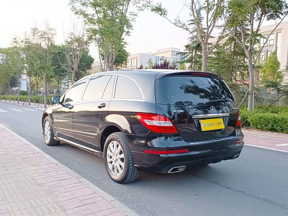 Mercedes-Benz R-class