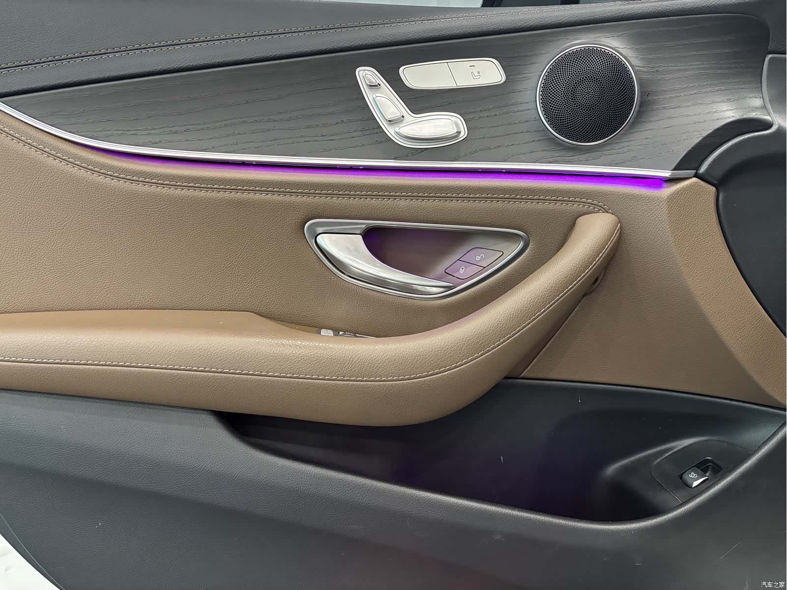 Mercedes-Benz E-Class, 2021 16