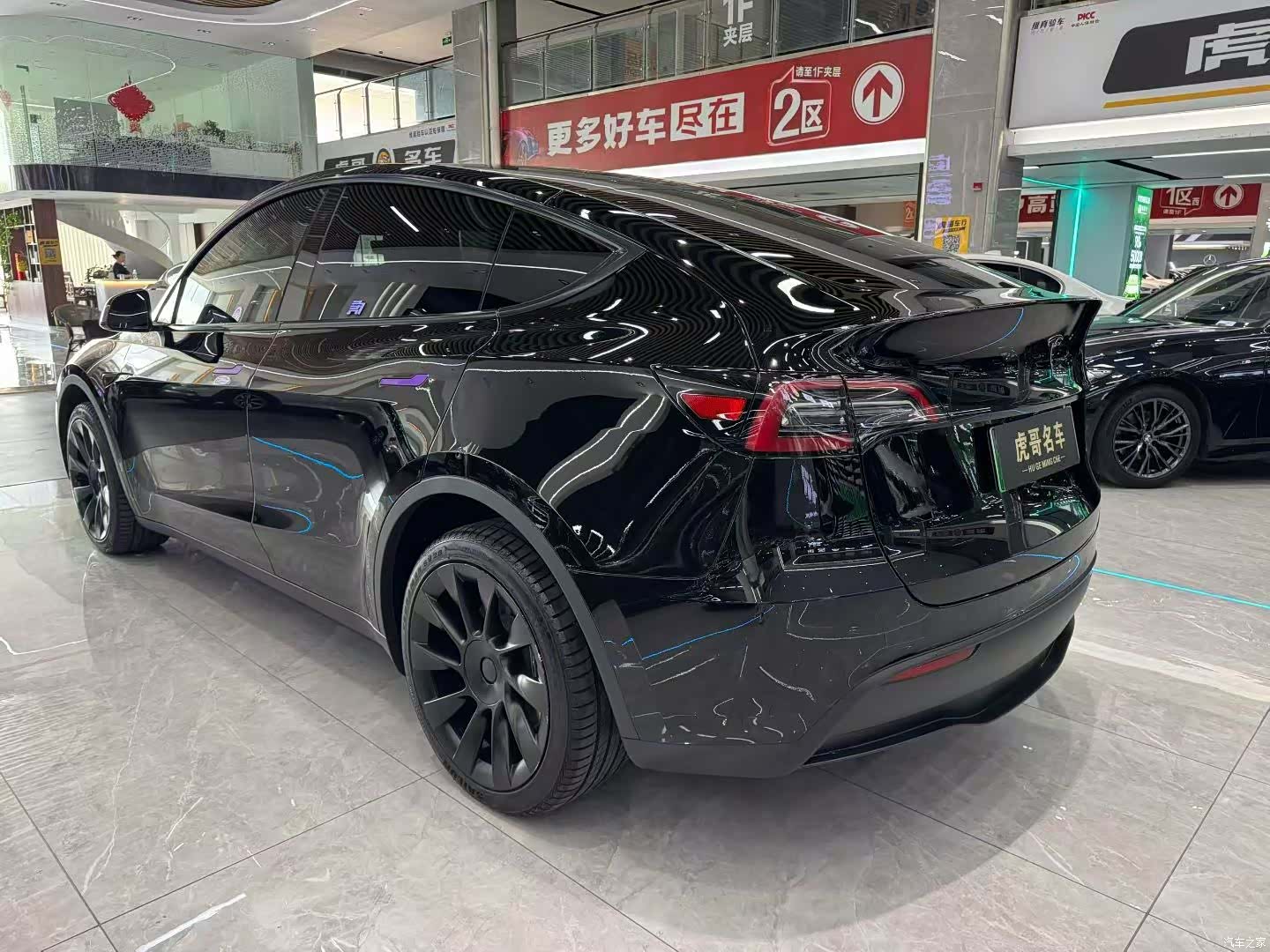 Tesla Model Y, 2023 7